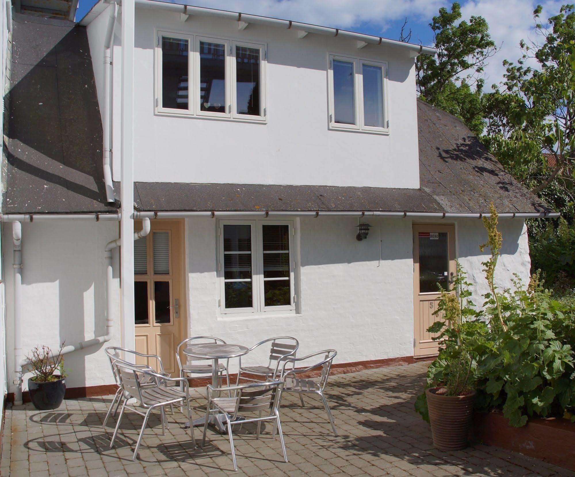 Hotel Sandvig Havn Allinge-Sandvig Exterior foto